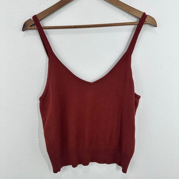 Sleeveless Sweater Tank Top V-Neck Knit Casual Top Rust Orange Color Fall Edit - Picture 1 of 5